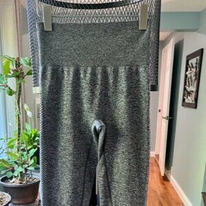 JoyLab Women's Active Leggings Heather Gray Laser Cut Seamless Size Medium NWOT